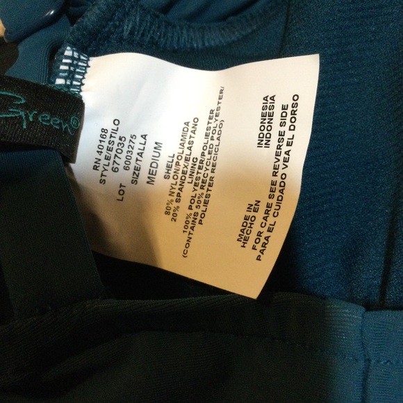 Aqua Green NWT High-Neck Ring Detail One-Piece Swimsuit, Medium 8/10 - Picture 9 of 10